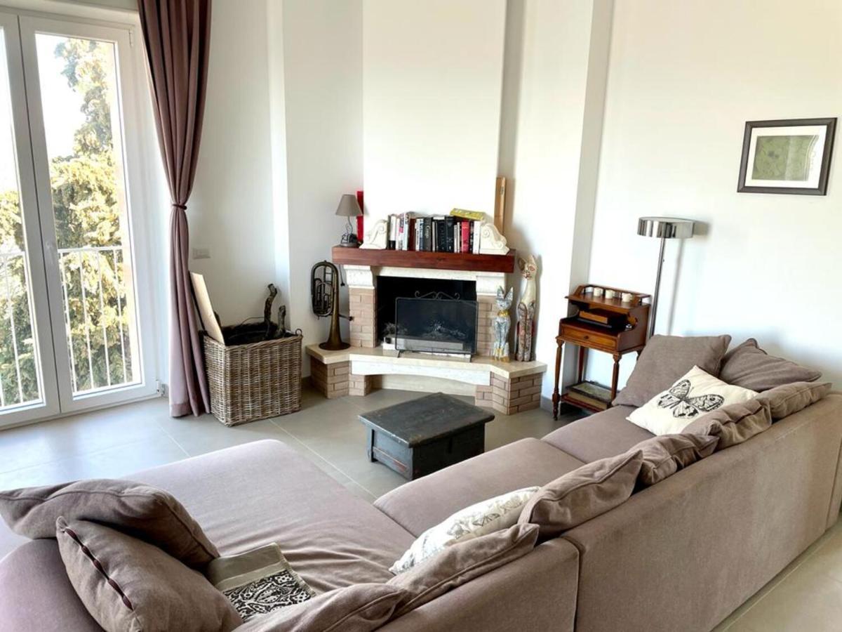 Agriturismo Le Masciare Paternopoli ภายนอก รูปภาพ