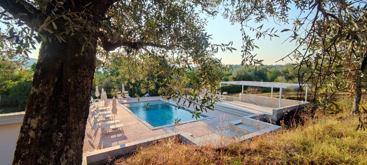 Agriturismo Le Masciare Paternopoli ภายนอก รูปภาพ