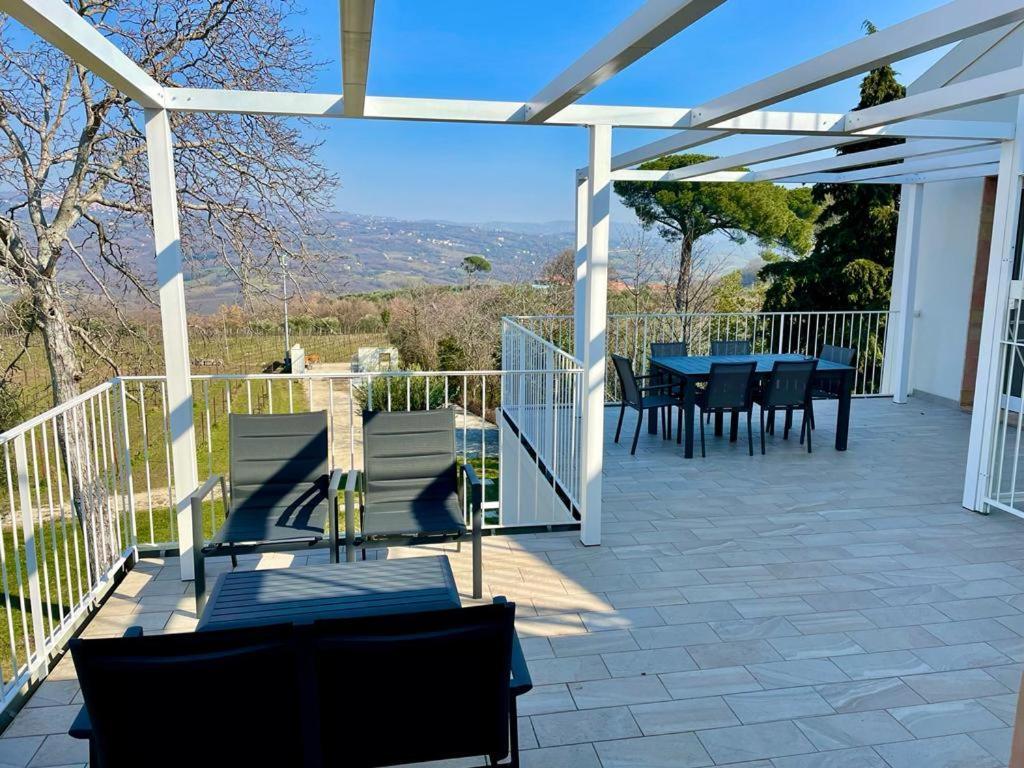 Agriturismo Le Masciare Paternopoli ภายนอก รูปภาพ